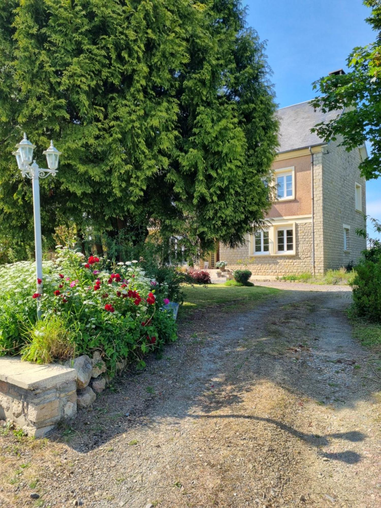 La Maison Du Mont Panzió Graignes Kültér fotó